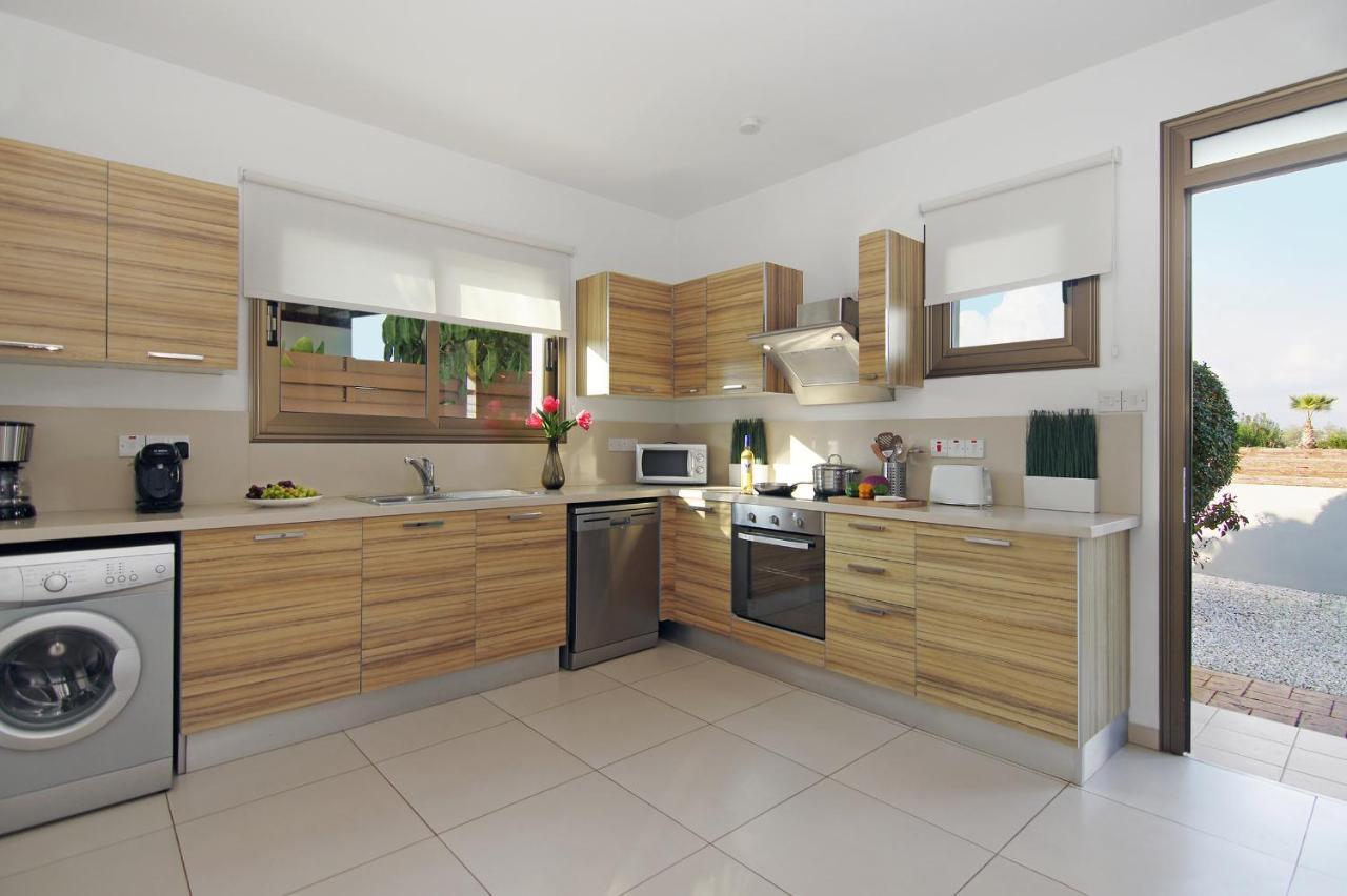Villa Regina Ayia Napa Bagian luar foto