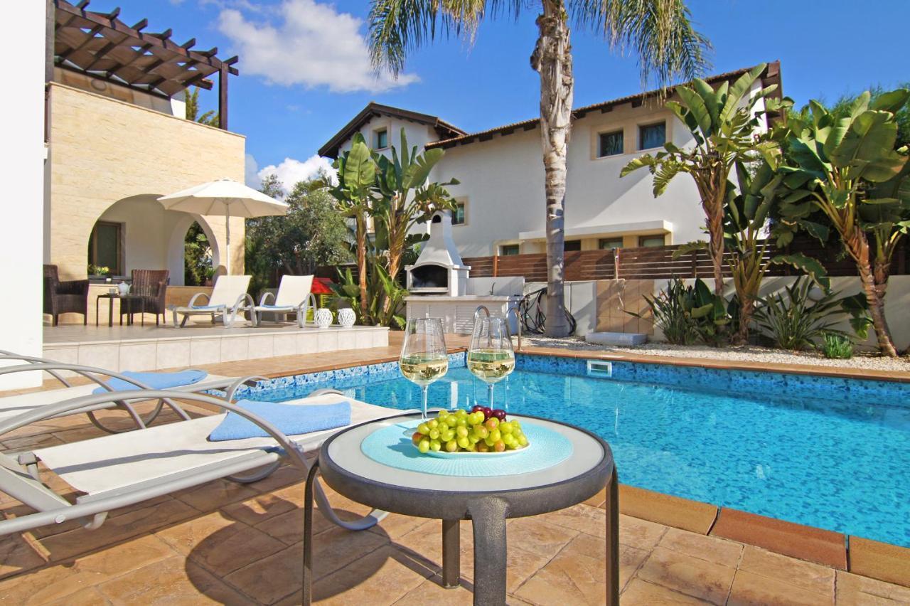 Villa Regina Ayia Napa Bagian luar foto