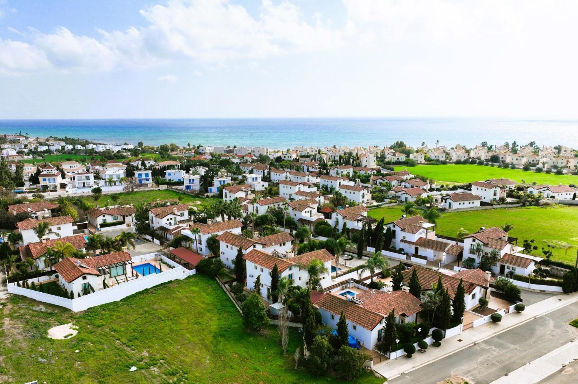 Villa Regina Ayia Napa Bagian luar foto
