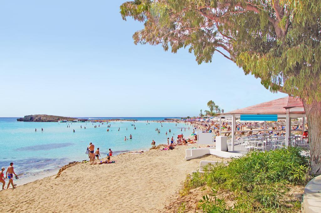 Villa Regina Ayia Napa Bagian luar foto
